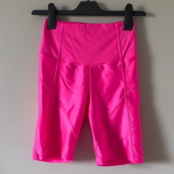 ⭕️ BODY FOR SURE Bike Shorts Neon Pink Medium - Picture 1 of 4